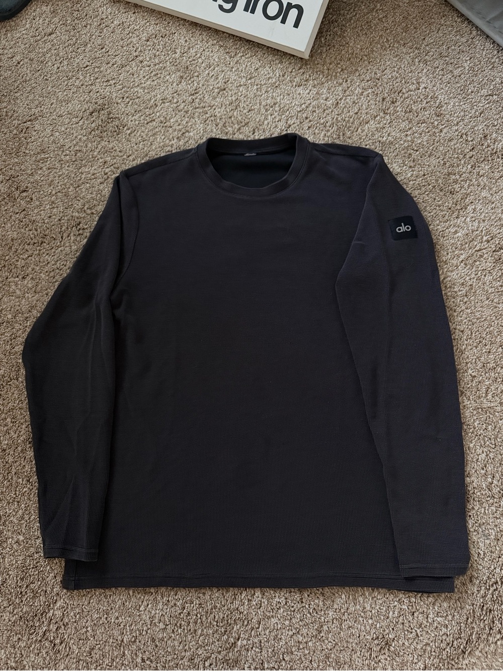 Alo Men’s Black thermal Long-Sleeve Crewneck Shirt size large